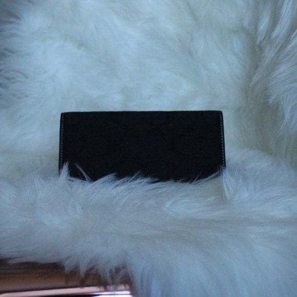 Coach Wallet - Picture 3 of 3